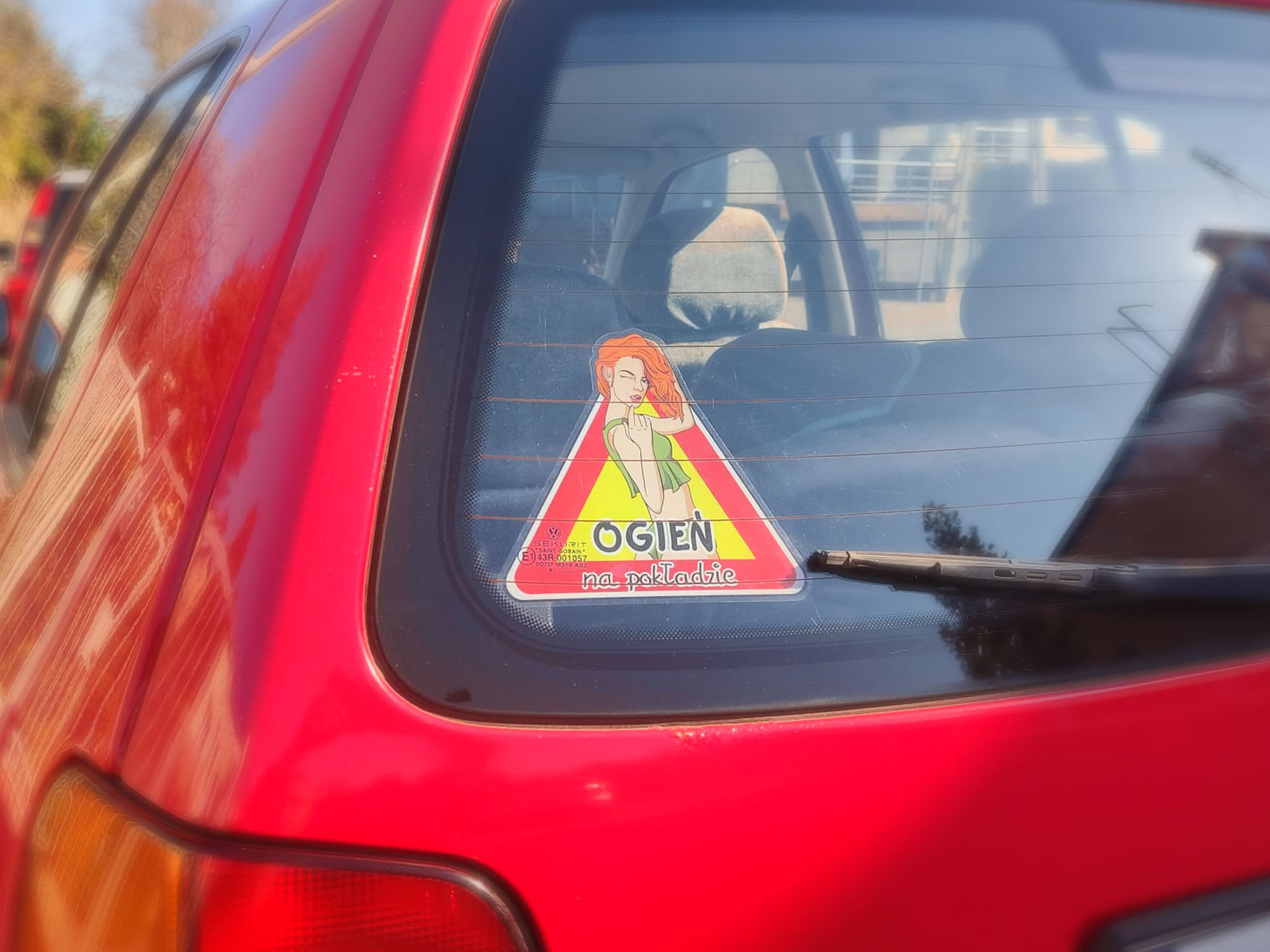 Rotating gallery image 2